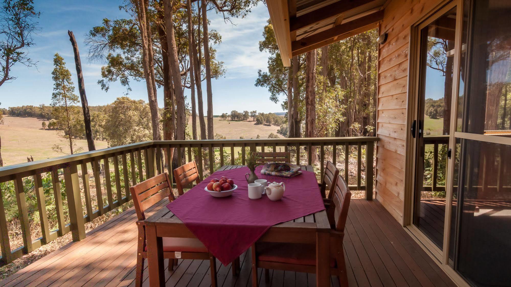 Balingup Heights Hilltop Forest Cottages Экстерьер фото