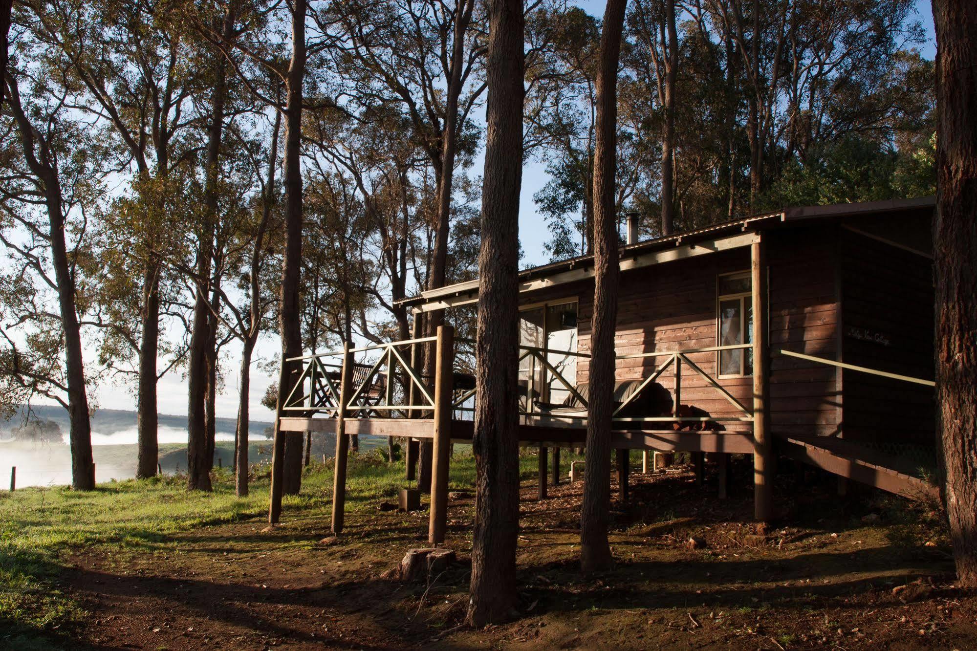 Balingup Heights Hilltop Forest Cottages Экстерьер фото